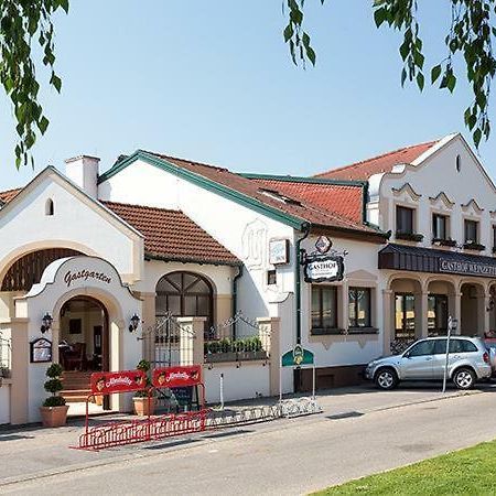 Gasthof Weinzettl Hotel Apetlon Exterior foto
